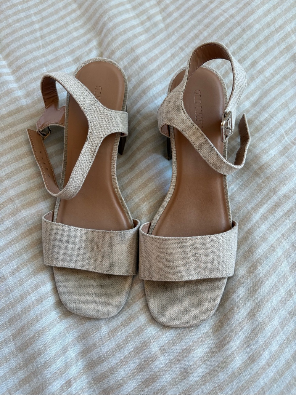 Old Navy Linen-Look Beige Slingback Heels